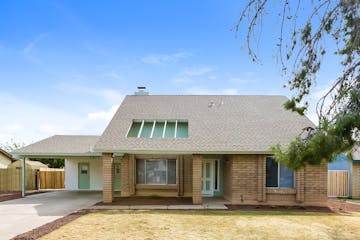 6413 W Mission Ln Glendale, AZ 85302